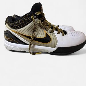 Nike Zoom Kobe 4 Proto- Del Sol Size 9.5